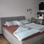 Apartament Hoelscher *