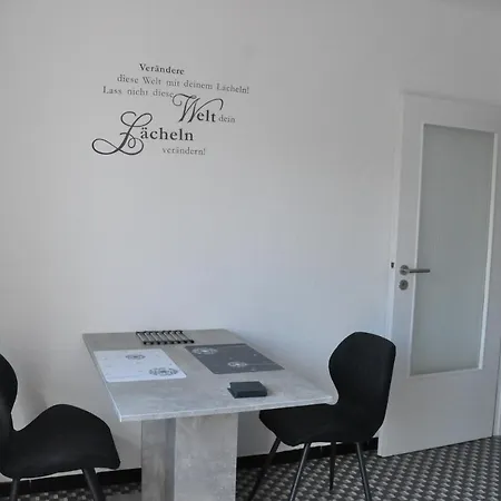 Hoelscher زندنهورست