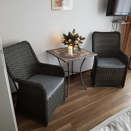 Hoelscher זנדנהורסט